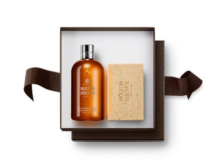 Unpublish-Re-charge Black Pepper Bathing Gift Set Online now