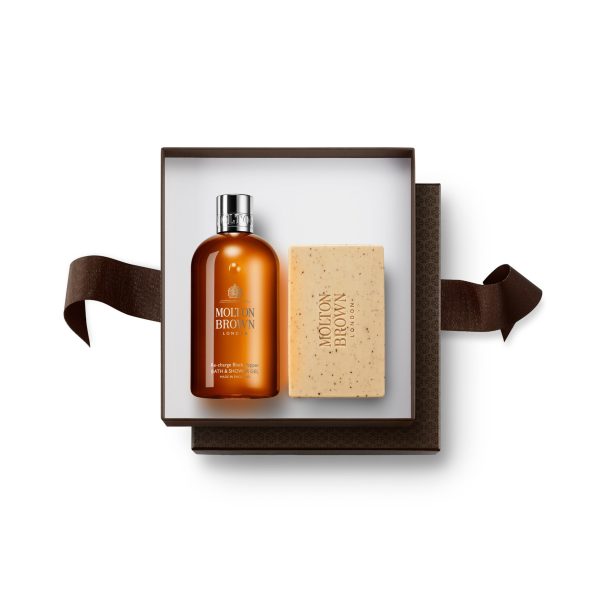 Unpublish-Re-charge Black Pepper Bathing Gift Set Online now