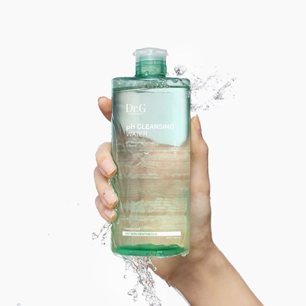 Dr.G PH Cleansing Water 490ml on Sale